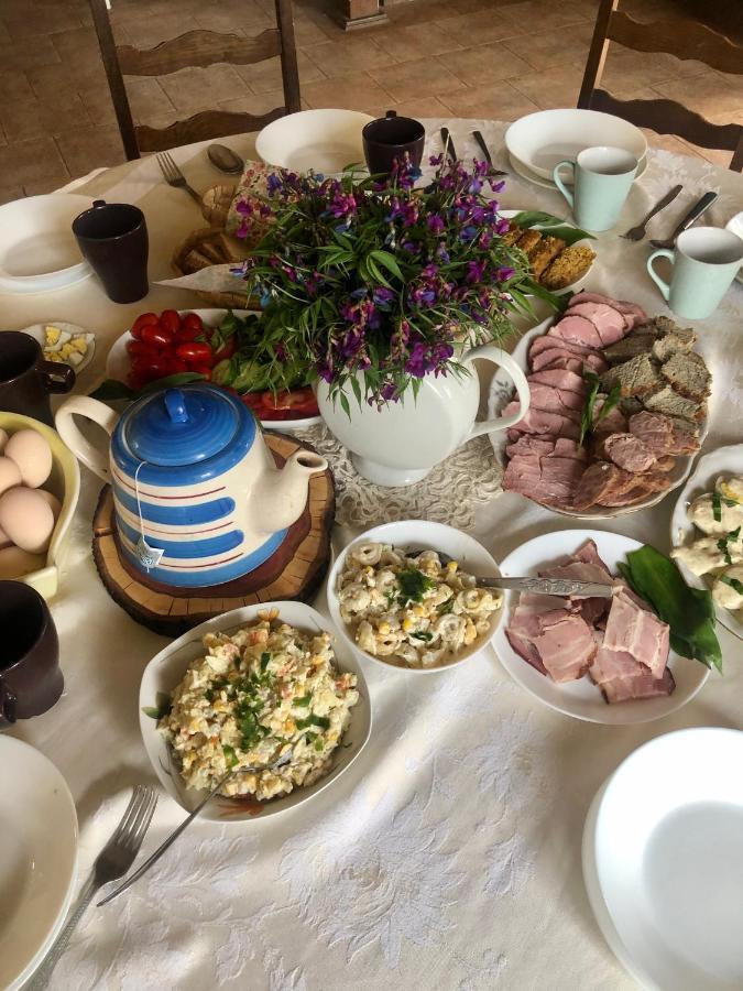 Modryna Ranczo Bed and Breakfast Krasiczyn Buitenkant foto