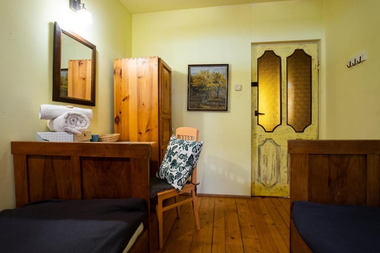 Modryna Ranczo Bed and Breakfast Krasiczyn Buitenkant foto