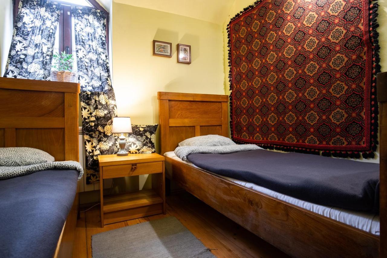 Modryna Ranczo Bed and Breakfast Krasiczyn Buitenkant foto