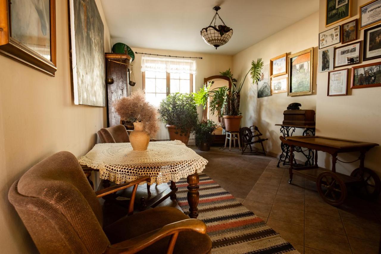 Modryna Ranczo Bed and Breakfast Krasiczyn Buitenkant foto